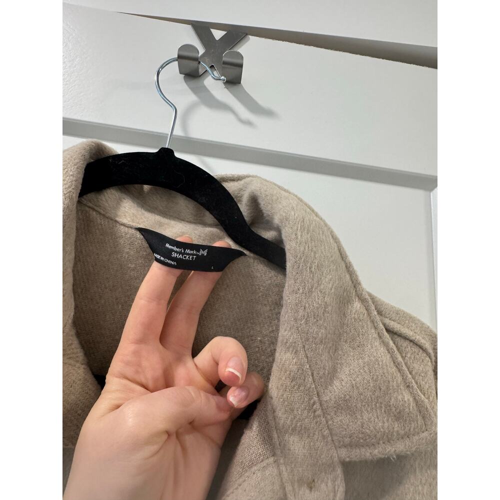 Tan Fleece Button down jacket large - Picture 3 of 4